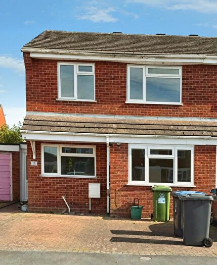 4 Bedroom Semi-Detached House To Rent In The Meadows, Bidford-on-Avon, Alcester, B50