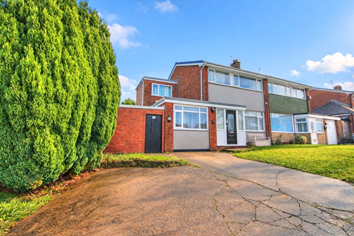 4 Bedroom Semi Detached House For Sale In Cherryclough Way, Blackburn, BB2