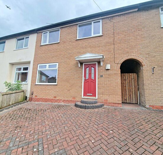 3 Bedroom Mews For Sale In Hawthorne Grove, Bredbury, SK6