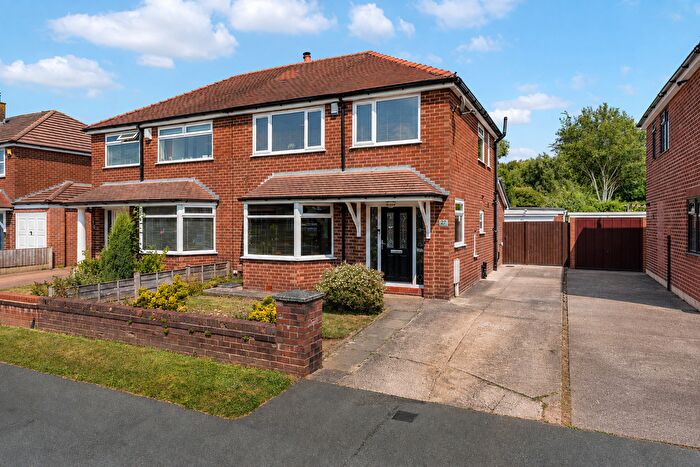 3 Bedroom Semi-detached House For Sale In Meynell Drive, Leigh, WN7