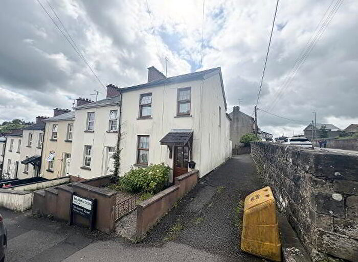 3 Bedroom End Of Terrace House For Sale In Charlemont Street, Dungannon, BT70