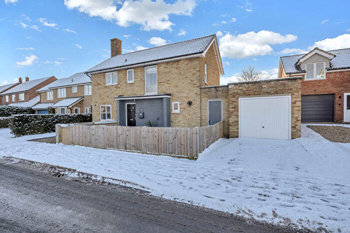 3 Bedroom Detached House For Sale In Bennett Avenue, Bury St. Edmunds, IP33