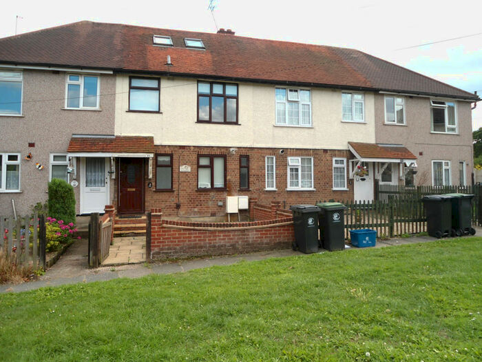 4 Bedroom Terraced House To Rent In Ivy Chimneys, Epping, CM16