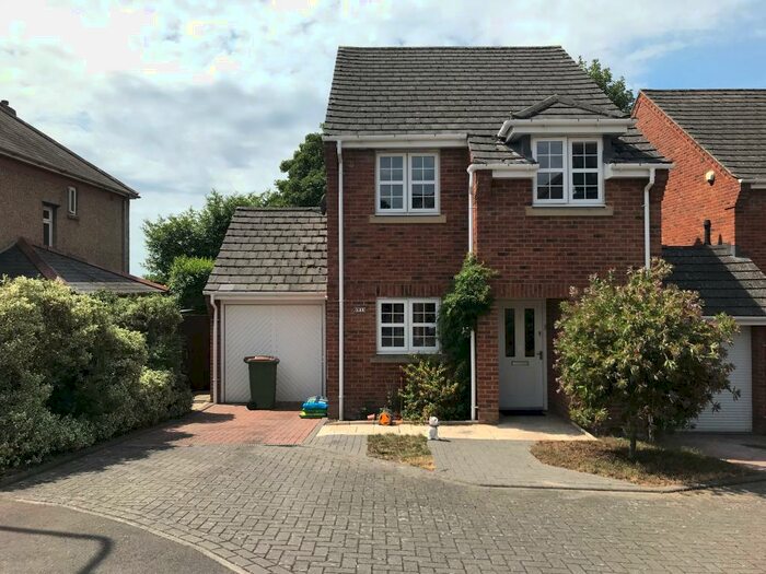 3 Bedroom Link Detached House To Rent In Eynham Gardens, Bitterne, SO19