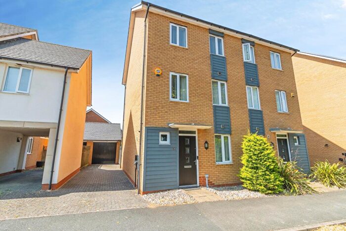 4 Bedroom Semi-Detached House For Sale In Wilkinson Crescent, Milton Keynes, MK12