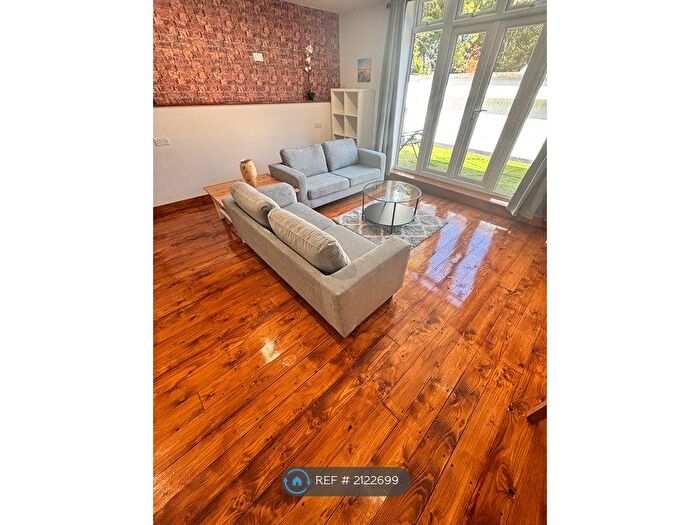 1 Bedroom Flat To Rent In Church Road, Ashford, TW15