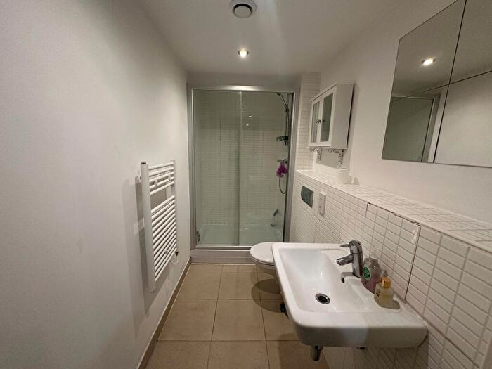 2 Bedroom Apartment To Rent In Solly Street, City Centre, Sheffield, S1