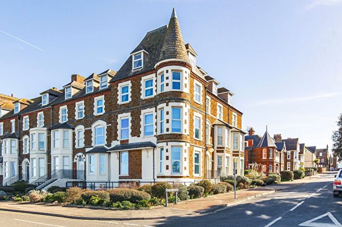 1 Bedroom Flat For Sale In Boston Square, Hunstanton, PE36
