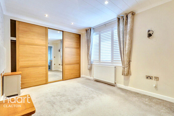 2 Bedroom Detached Bungalow For Sale In Oakleigh Residential Park, Clacton-on-Sea, CO16