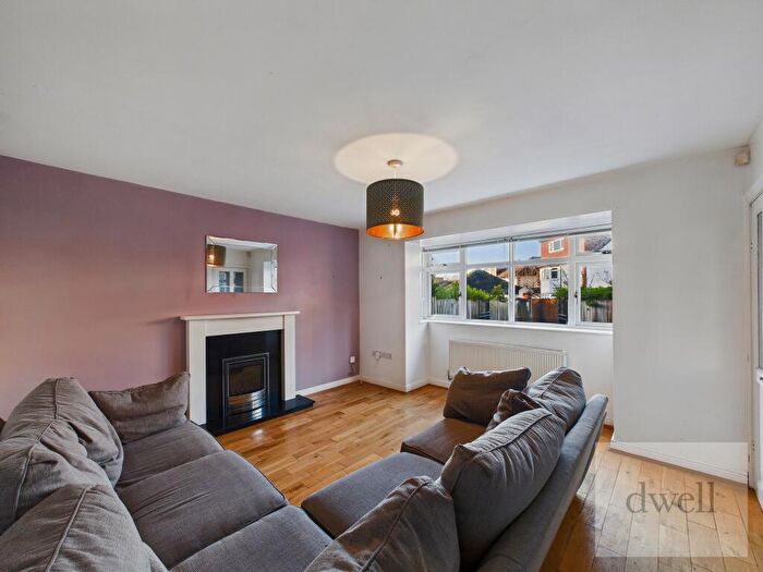 3 Bedroom Detached House To Rent In Harrogate Road, Moortown, Leeds, LS17