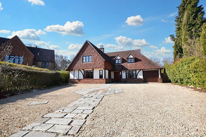 5 Bedroom Detached House To Rent In Hogback Wood Road, Beaconsfield, HP9
