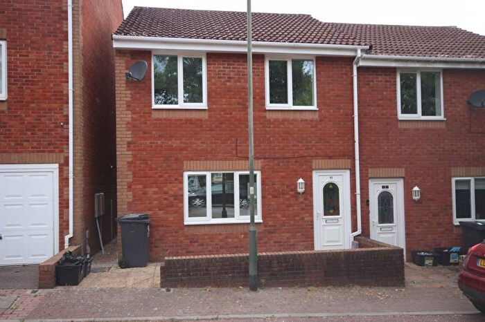 3 Bedroom Semi-Detached House To Rent In Hambleton Way, Paignton, TQ4