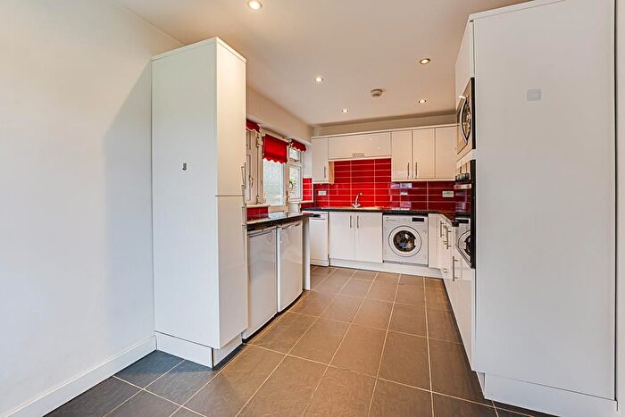2 Bedroom Detached Bungalow For Sale In Kingsbrook, Corby, NN18