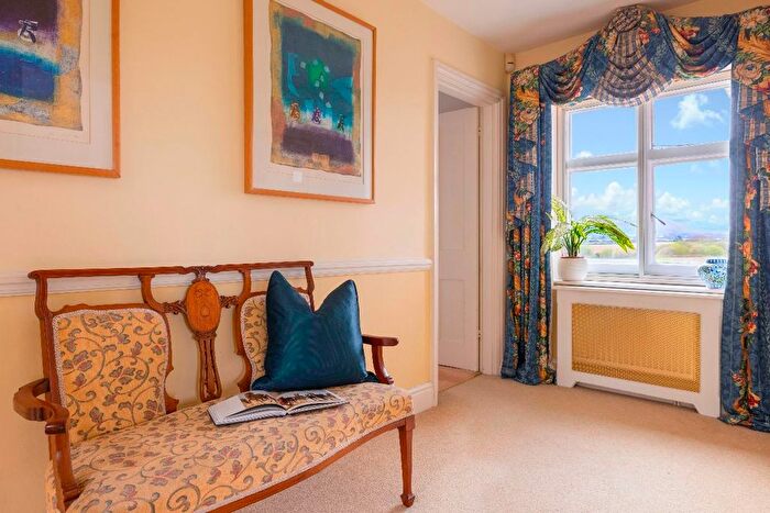 4 Bedroom Detached House For Sale In Berwick, Polegate, BN26