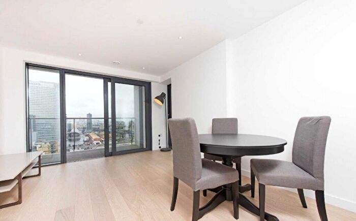 1 Bedroom Apartment To Rent In Yabsley Street, London, E14