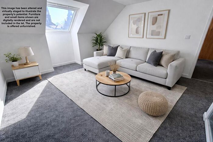 3 Bedroom Flat To Rent In Castle Street, Forfar, DD8