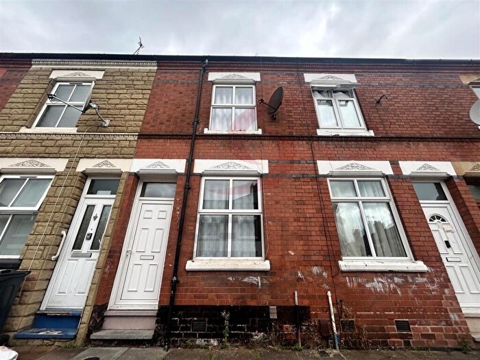 2 Bedroom Terraced House To Rent In Dannett Street, Off Tudor Road, Leicester, LE3