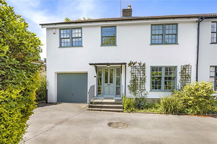 4 Bedroom End Of Terrace House For Sale In Malvern Road, Cheltenham, Gloucestershire, GL50