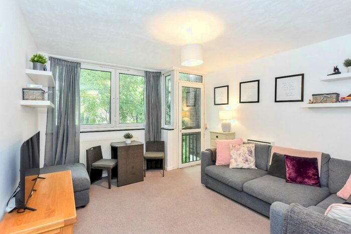 1 Bedroom Flat To Rent In Banner Street, London, EC1Y