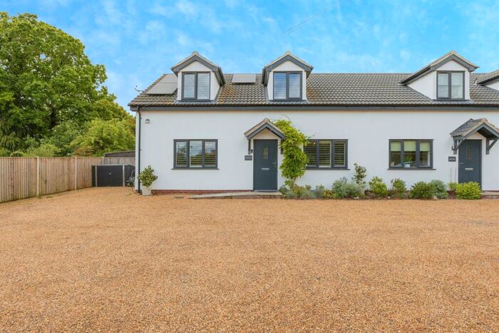 4 Bedroom Semi-Detached House For Sale In Cake Street, Old Buckenham, Attleborough, NR17