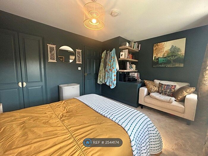 3 Bedroom Semi-Detached House To Rent In Sukey Way, Norwich, NR5