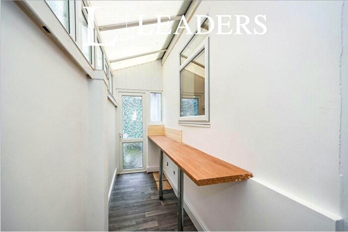 3 Bedroom Terraced House For Sale In Samuel Road, Portsmouth, Hampshire, PO1