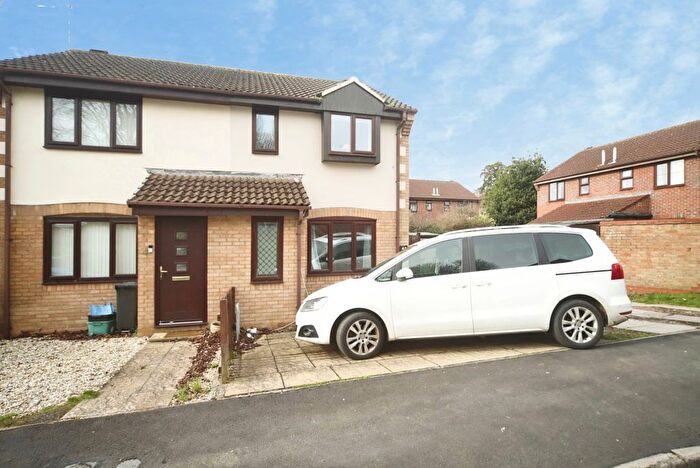 2 Bedroom Semi Detached House For Sale In Bircham Road, Taunton, Somerset, TA2