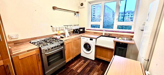 4 Bedroom Flat To Rent In Scafell, Stanhope Street, Regent's Park, NW1