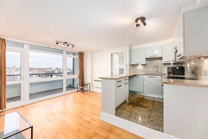2 Bedroom Flat To Rent In Stuart Tower, Maida Vale, London, W9