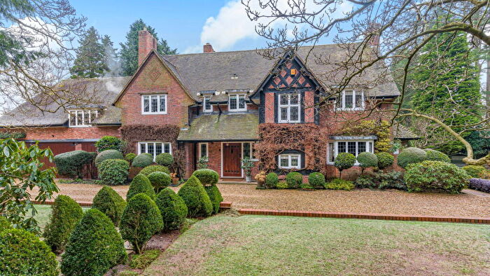 5 Bedroom Detached House For Sale In Hartopp Road, Four Oaks Park, B74