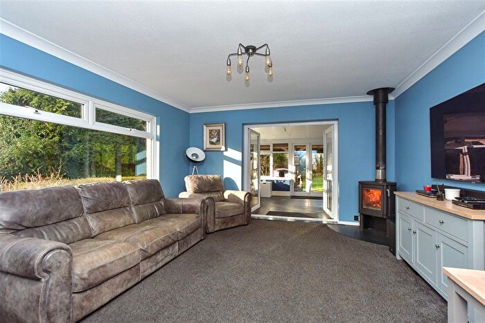 3 Bedroom Detached Bungalow For Sale In Station Road, Pluckley, Ashford, Kent, TN27