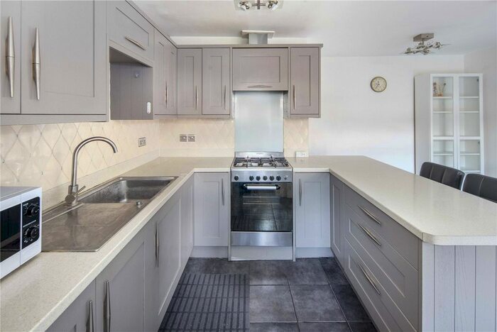 3 Bedroom Terraced House To Rent In Rutland Road, Forest Gate, London, E7