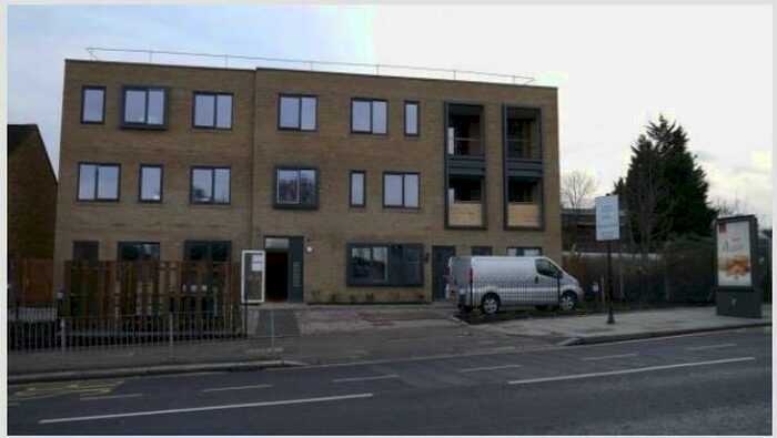 1 Bedroom Apartment To Rent In Arnos Grove, London, N11