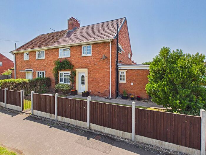 4 Bedroom Semi Detached House For Sale In The Green, Bridgwater, TA6