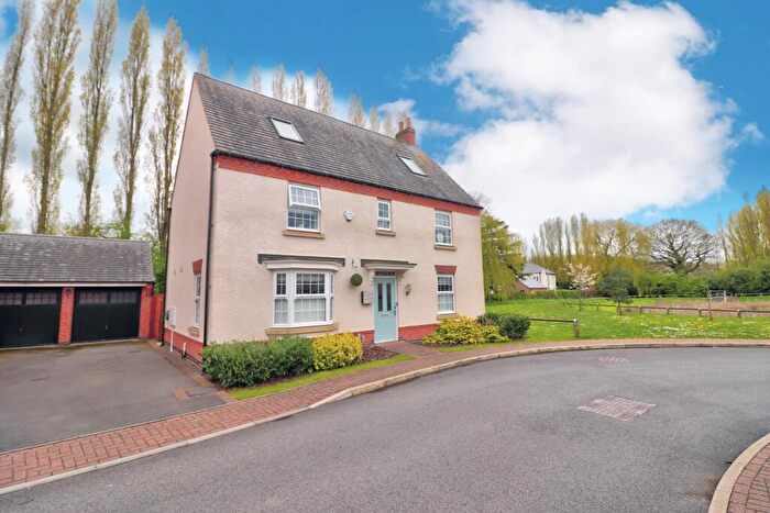 5 Bedroom Detached House To Rent In Potters Way, Measham, DE12