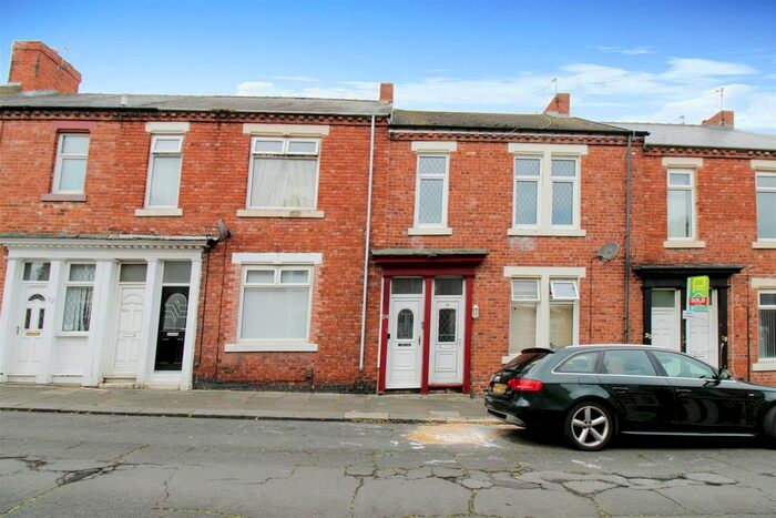 2 Bedroom Flat To Rent In Brabourne Street, South Shields, NE34