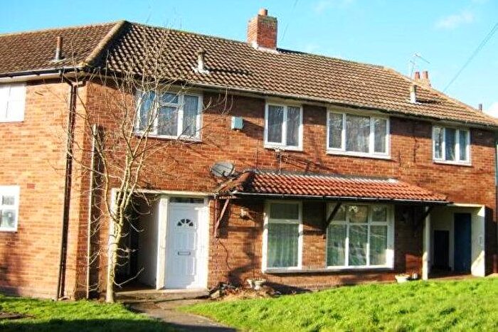 2 Bedroom Property To Rent In Ardencote Road, Birmingham, B13