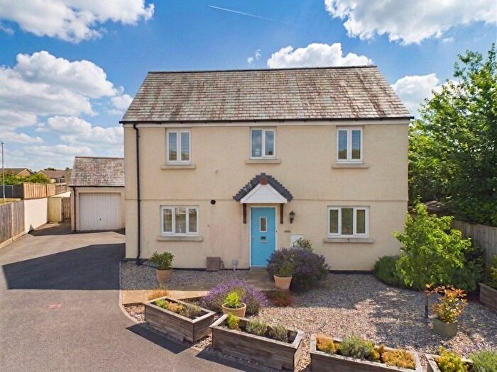 3 Bedroom Detached House For Sale In Budd Close, North Tawton, Devon, EX20