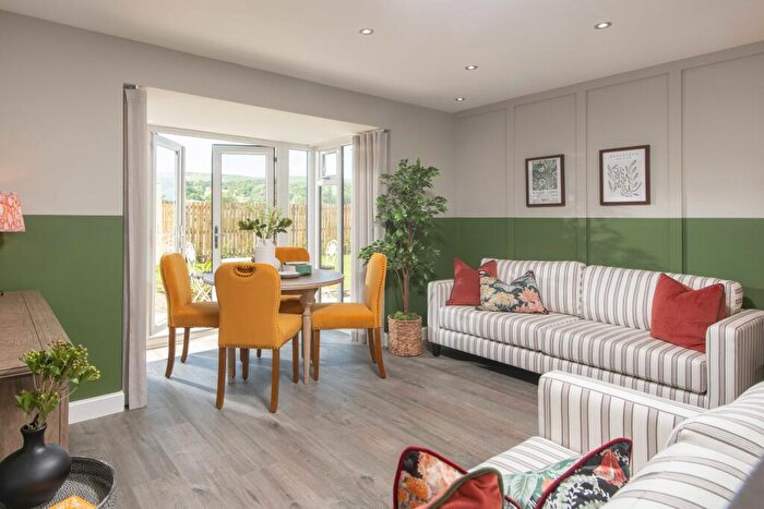 3 Bedroom Semi Detached House For Sale In Ilkley Road, Burley In Wharfedale, West Yorkshire, LS29