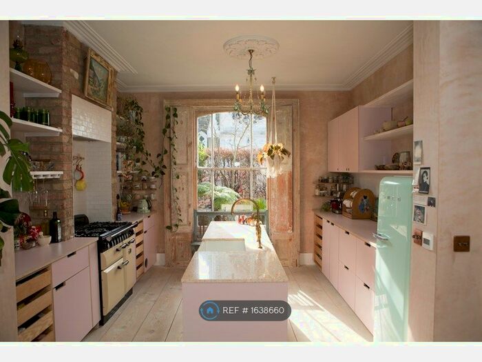 3 Bedroom Terraced House To Rent In Ritson Road, London, E8