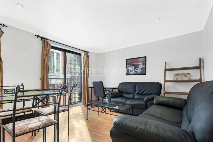 2 Bedroom Flat For Sale In Bridgewater Square, EC1Y