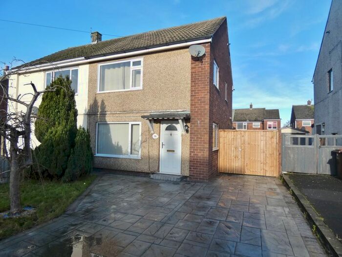 3 Bedroom Semi-Detached House To Rent In Ribble Avenue, Freckleton, Preston, PR4