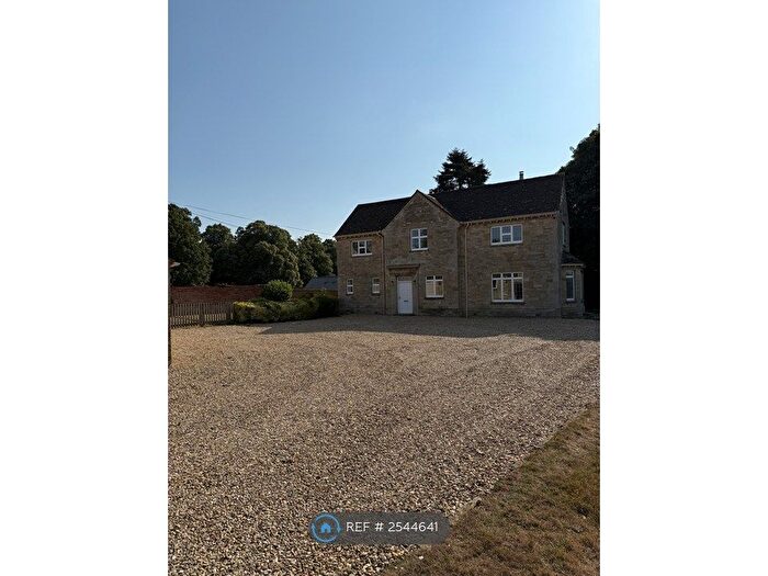 4 Bedroom Detached House To Rent In Weekley, Kettering, NN16