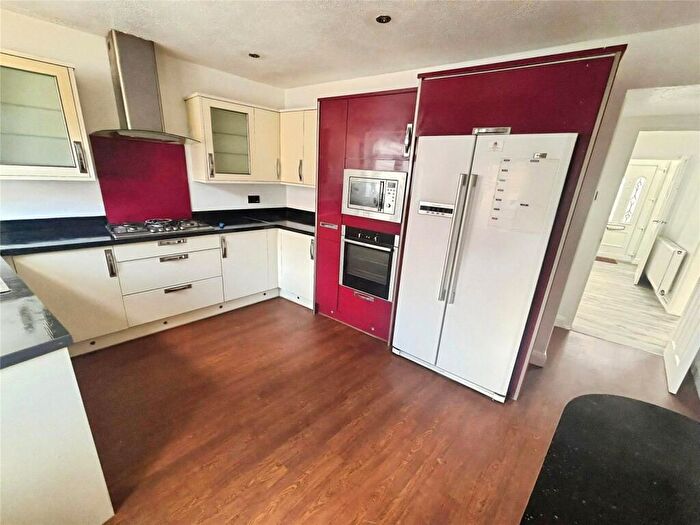 4 Bedroom Terraced House To Rent In Brindle Street, Blackburn, Lancashire, BB2