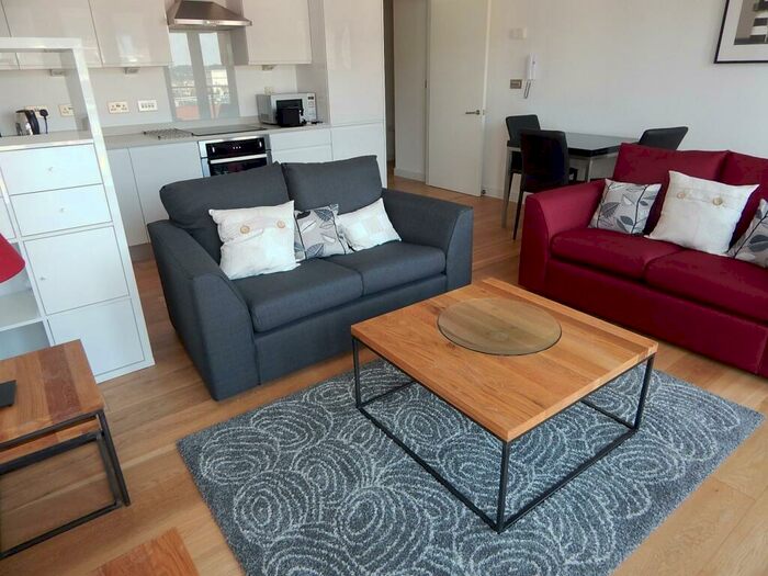 2 Bedroom Apartment To Rent In The Blake Building, Ocean Village, Southampton, SO14