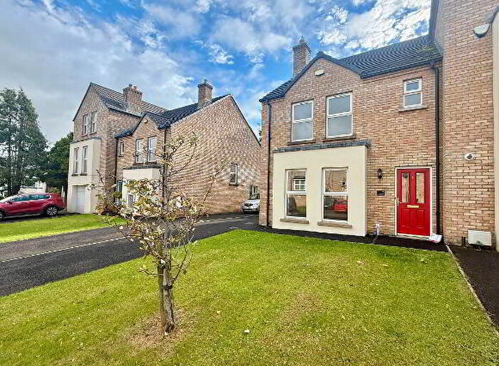 3 Bedroom Semi-Detached House For Sale In St James Park, Ballymoney, BT53