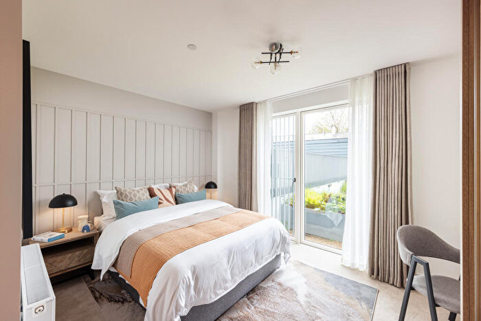 2 Bedroom Retirement Property For Sale In Pegasus Bath Leat, Upper Bristol Rd, Bath, BA1