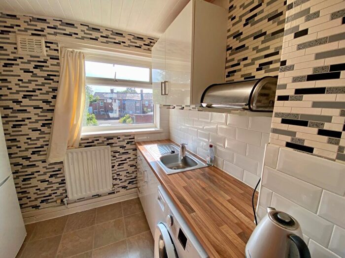 1 Bedroom Flat To Rent In Kenton Road, Coxlodge, NE3