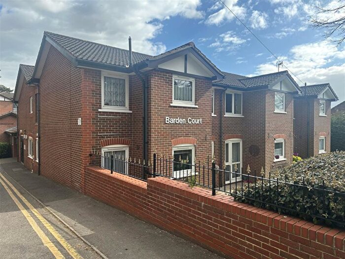 1 Bedroom Flat For Sale In St. Lukes Avenue, Maidstone, ME14