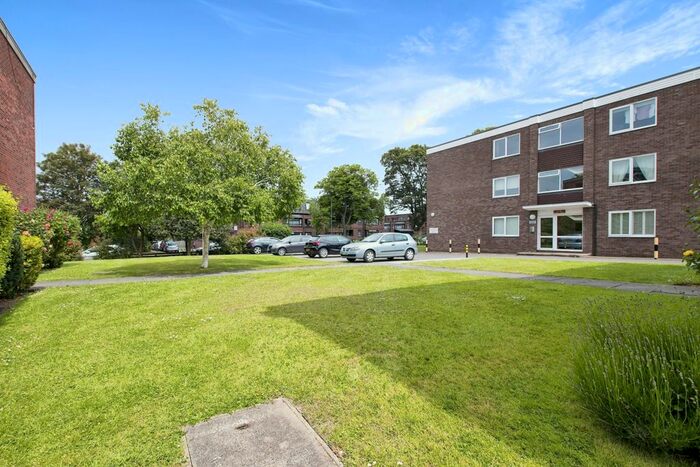 1 Bedroom Flat To Rent In Main Road, Sidcup, DA14